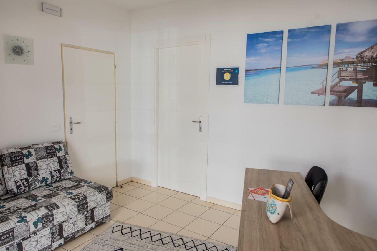 Veda Elegant Rooms Fiumefreddo di Sicilia Eksteriør billede